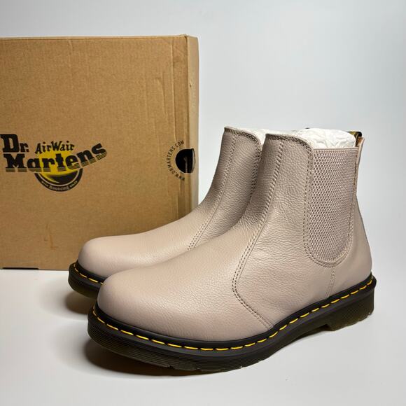 Dr. Martens Women's 2976 Virginia Leather Chelsea Boot in Vintage Taupe - Picture 1 of 9